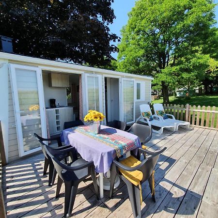Camping Les Tournesols Sille-le-Guillaume Exterior photo